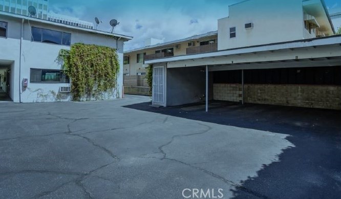 231 Hudson Ave, Pasadena CA  91101-0016 exterior