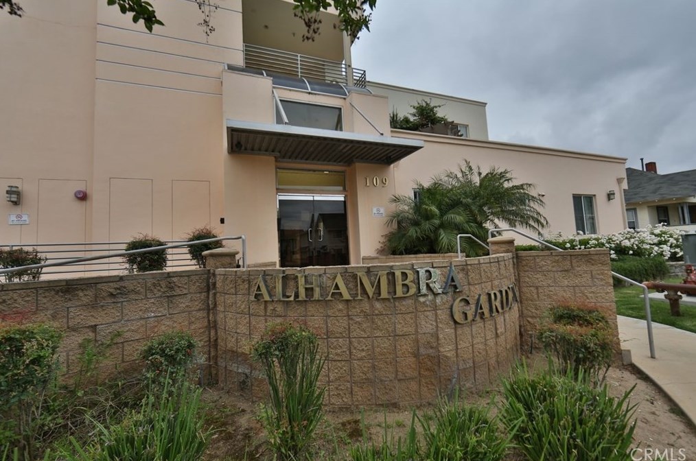 109 4th St, Alhambra, CA 91801-3415