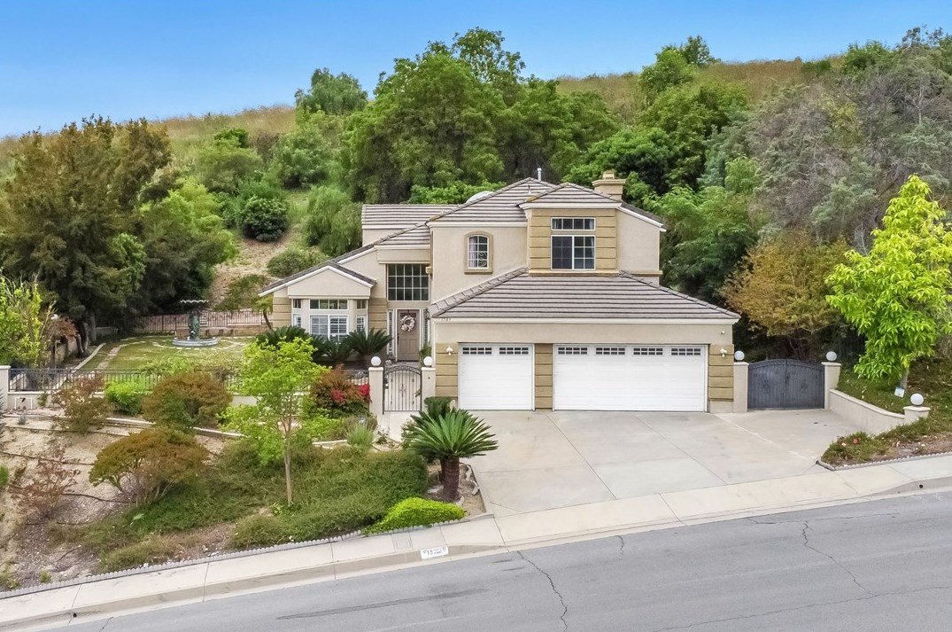 1503 Parker Canyon Rd, Walnut, CA 91789