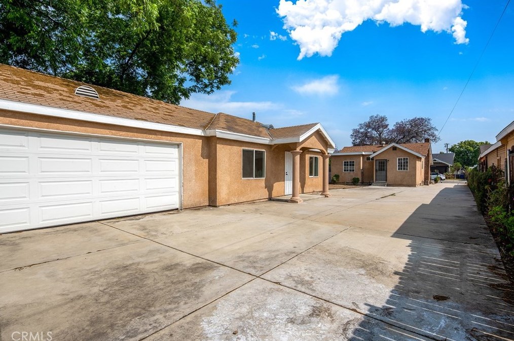 781 Laurel Ave, Pomona, CA 91768