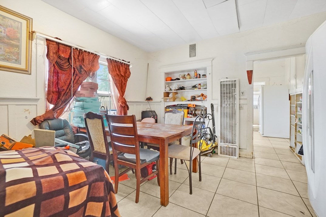 236 Alessandro St, Hemet CA 92543-4134 exterior