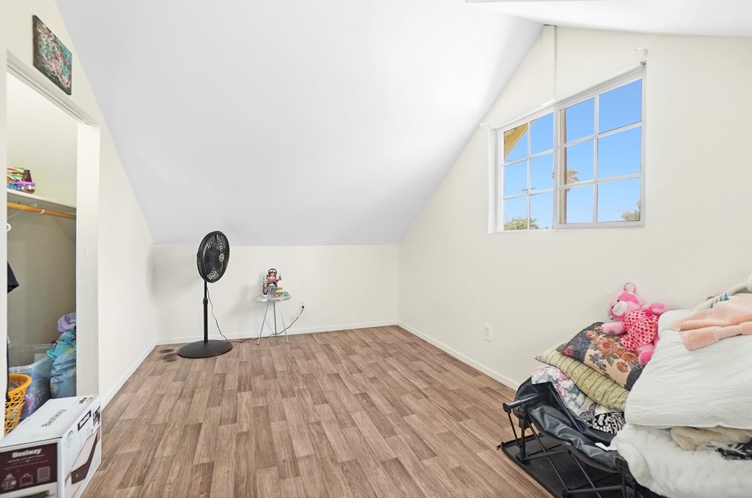 236 Alessandro St, Hemet CA 92543-4134 exterior