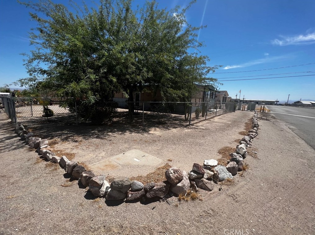 1107 Riverview Ln, Chemehuevi, CA 92363