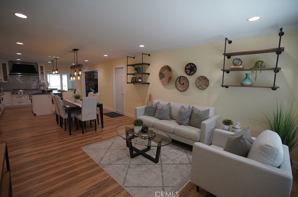 1239 Rugby Way, Upland, CA 91786