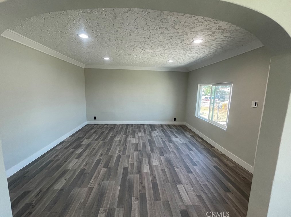 942 Fetterly Ave, Los Angeles CA  90022-3010 exterior