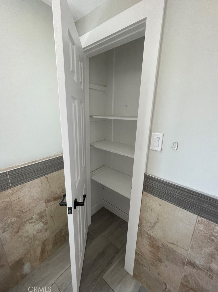 942 Fetterly Ave, Los Angeles CA  90022-3010 exterior