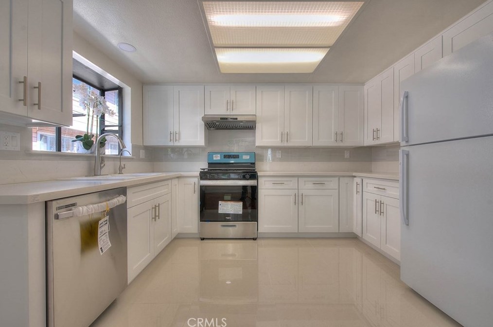 117 N Moore Ave #e, Monterey Park, CA 91754