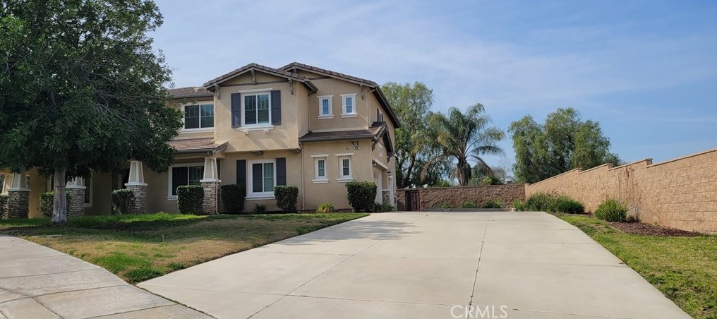 4847 Ridge Point Way, Riverside CA  92509-5448 exterior