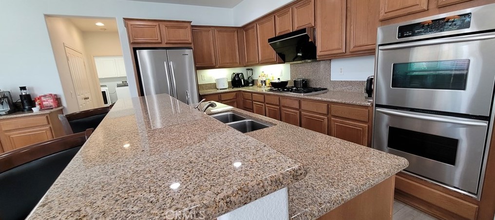 4847 Ridge Point Way, Riverside CA  92509-5448 exterior