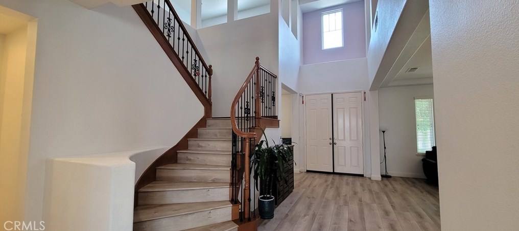 4847 Ridge Point Way, Riverside CA  92509-5448 exterior