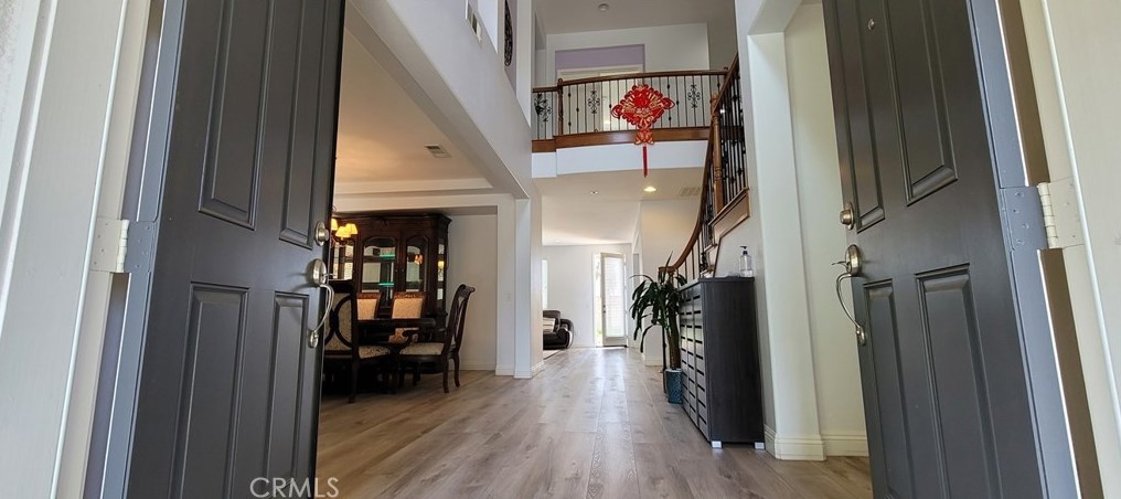 4847 Ridge Point Way, Riverside CA  92509-5448 exterior