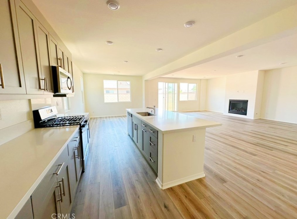 9057 60th St, Riverside, CA 92509