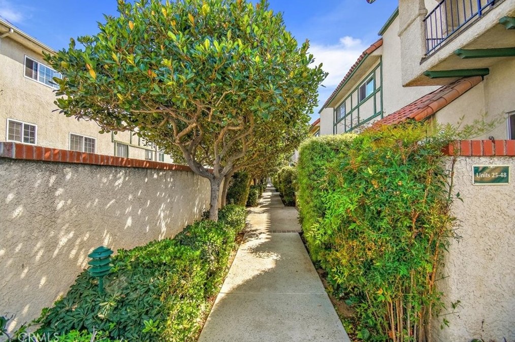 10030 Owensmouth Ave #29, Chatsworth, CA 91311