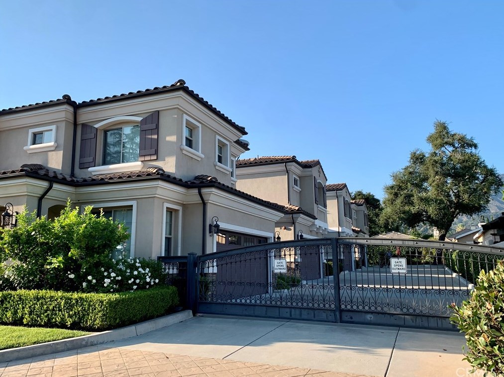 537 W Lemon Ave, Monrovia, CA 91016