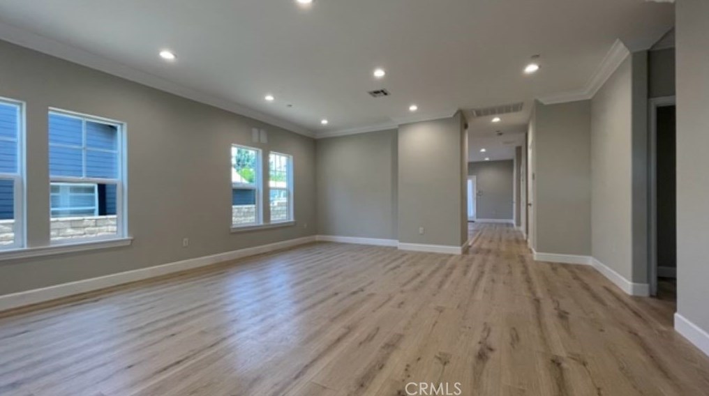 233 W Commercial St, San Dimas, CA 91773