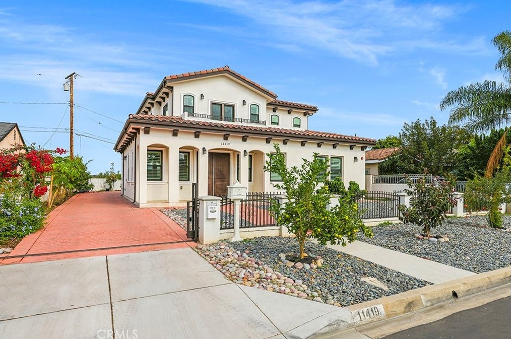 11419 Hemlock St, El Monte, CA 91732-1025