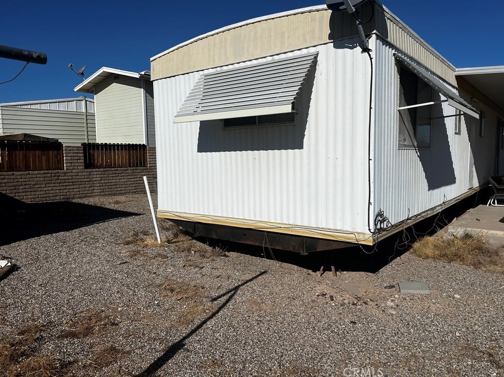 163 Safari Dr, Chemehuevi, CA 92363