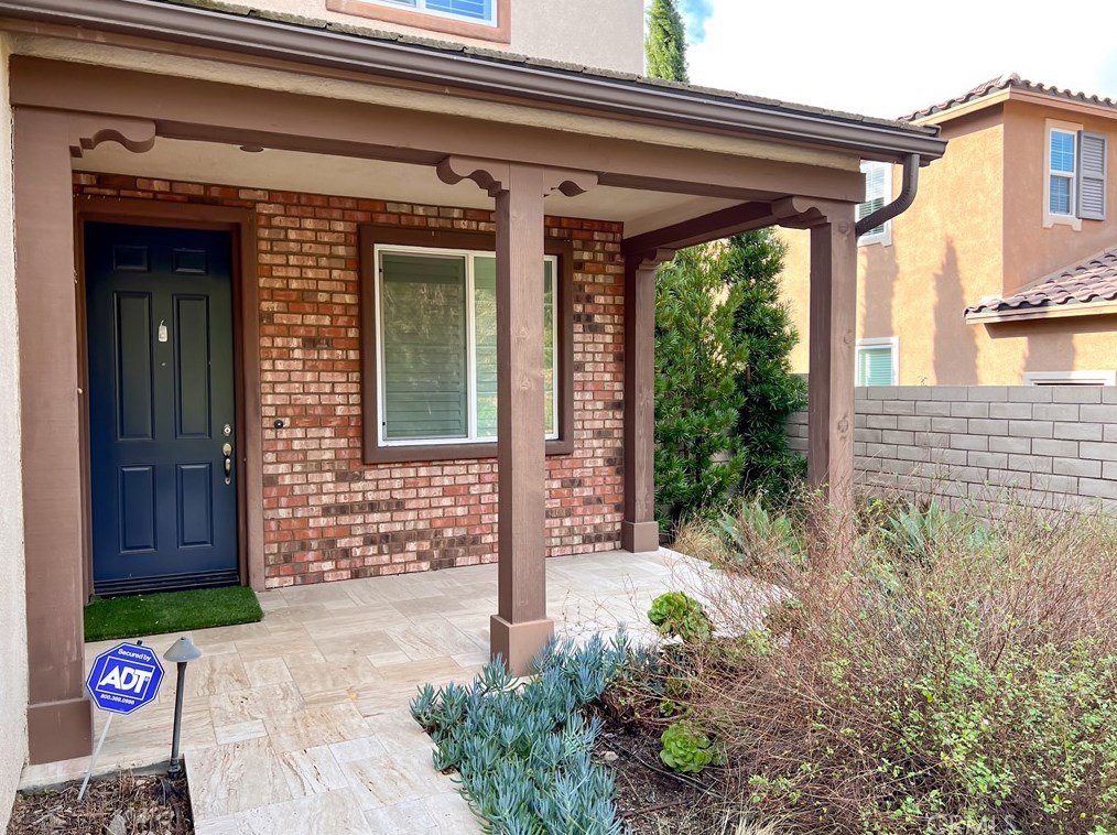 16634 Village Meadow Dr, Riverside, CA 92503