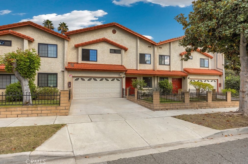 302 Granada Ave, Alhambra, CA 91801-2700