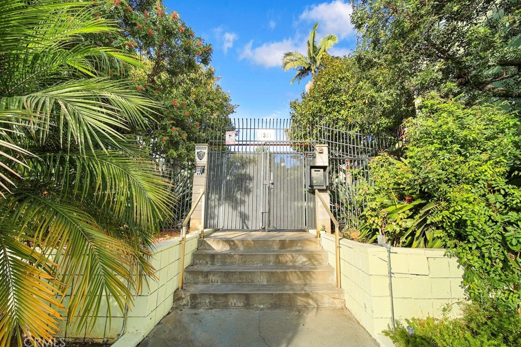1301 S Atlantic Blvd #120b, Monterey Park, CA 91754