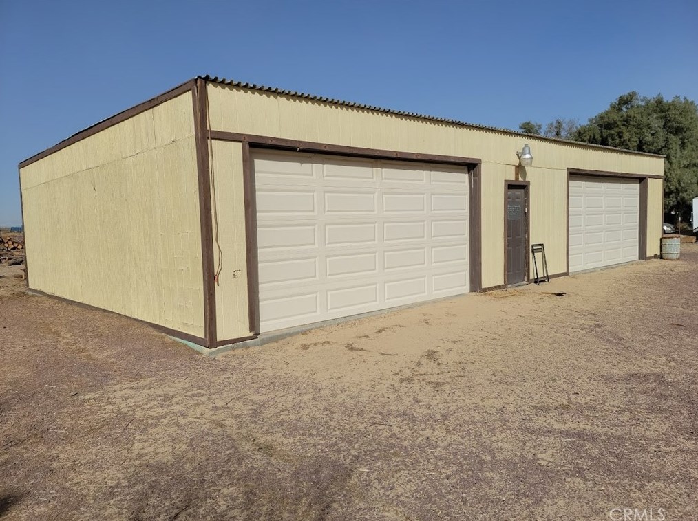 35070 Cedar Rd, Barstow CA  92311-7244 exterior
