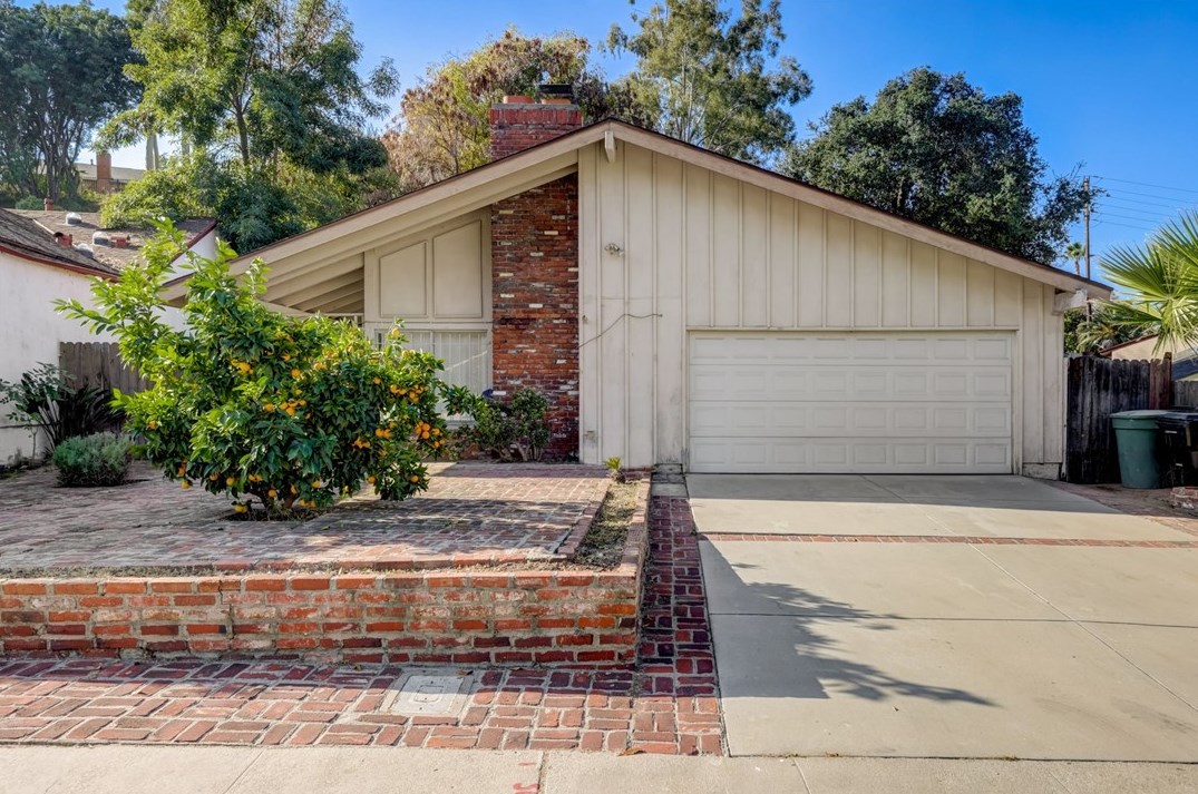 1808 E Woodgate Dr, West Covina, CA 91792