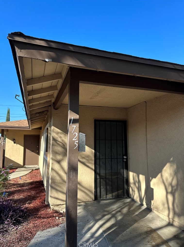 1725 Appleton Way, Pomona, CA 91767-3519