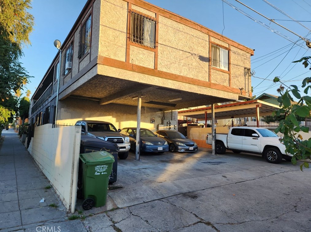 201 Vendome St, Los Angeles, CA 90026-4633