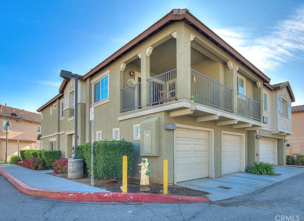 15607 Lasselle St, Moreno Valley, CA 92551-6383