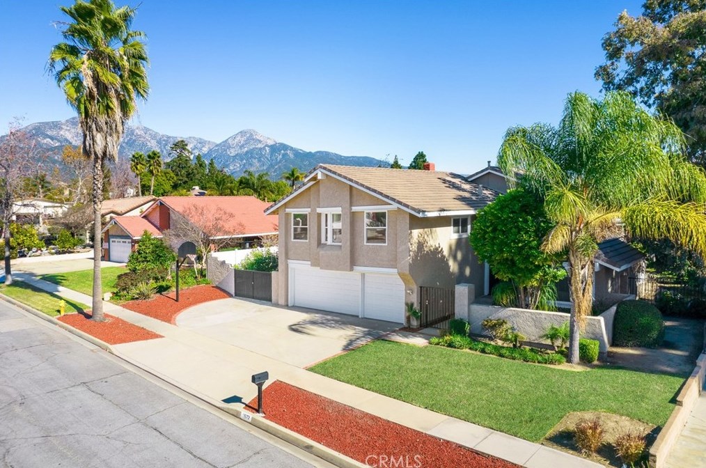 1672 Glenwood Ave, Upland, CA 91784