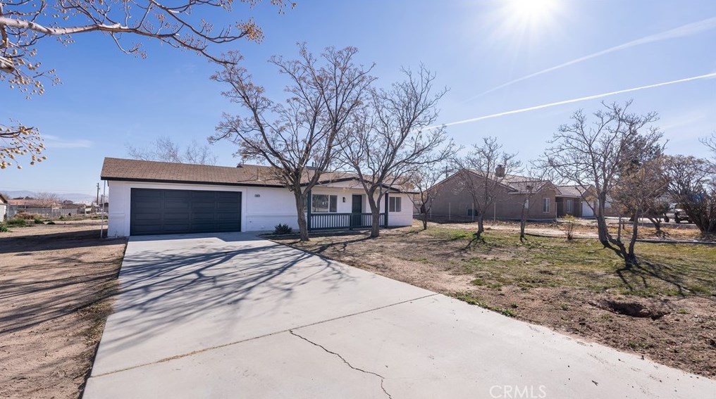 11629 Primrose Ave, Hesperia, CA 92345