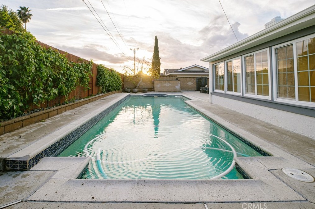 20936 Delphine Dr, Walnut, CA 91789-2554