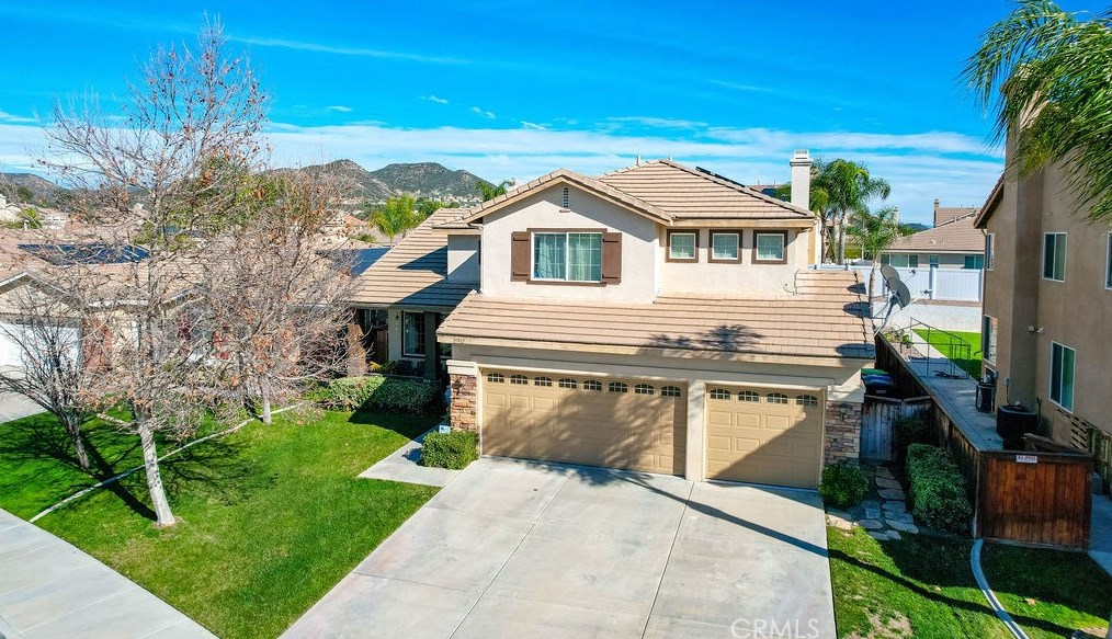 35942 Covington Dr, Wildomar, CA 92595-7739
