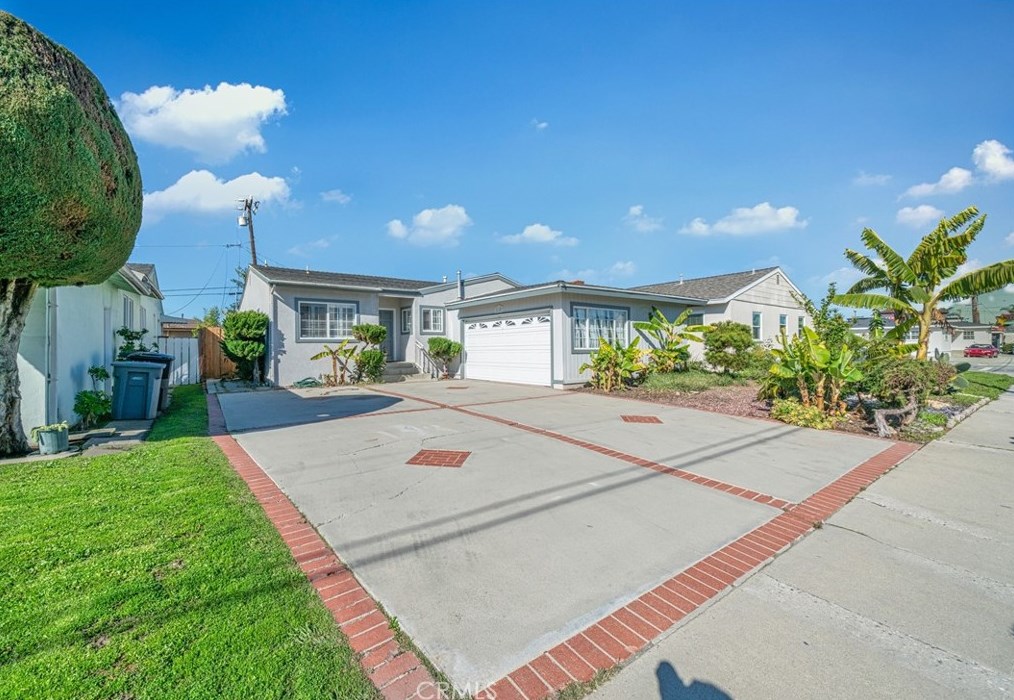 16107 Van Ness Ave, Torrance CA  90504-1619 exterior