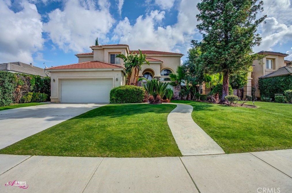408 Lewisham St, Bakersfield, CA 93311-4900