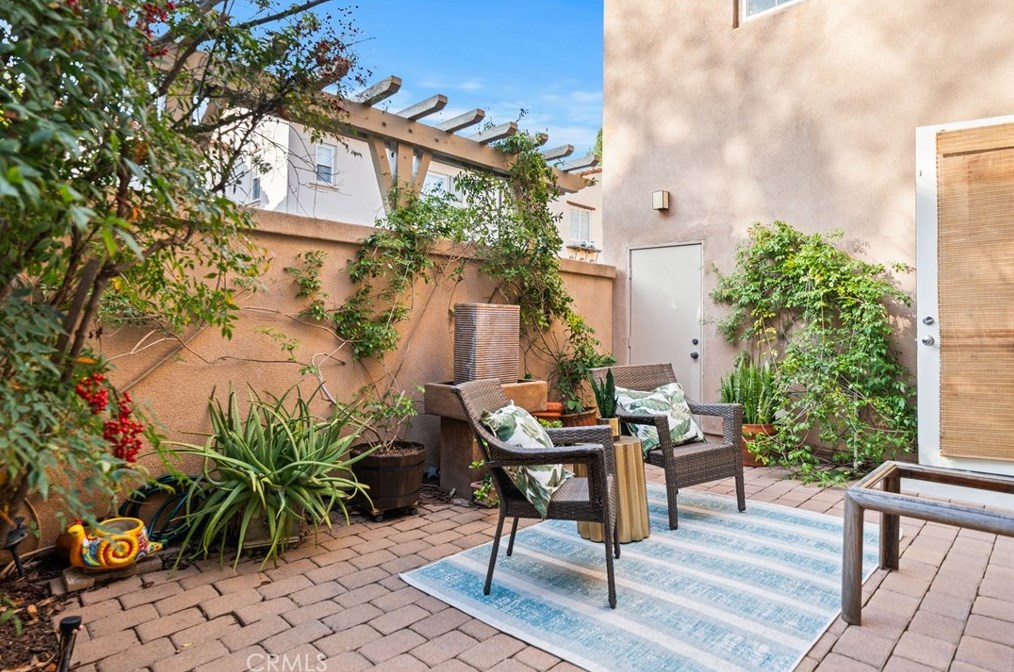 65 Windchime, Irvine CA  92603-0631 exterior