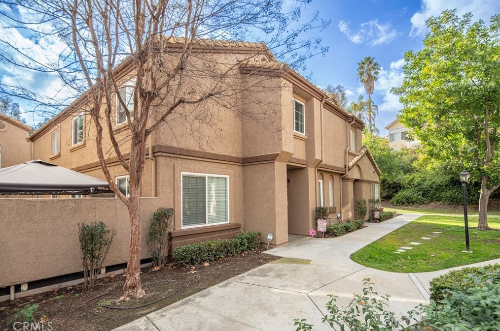 14748 Moon Crest Ln, Chino Hills, CA 91709-4338