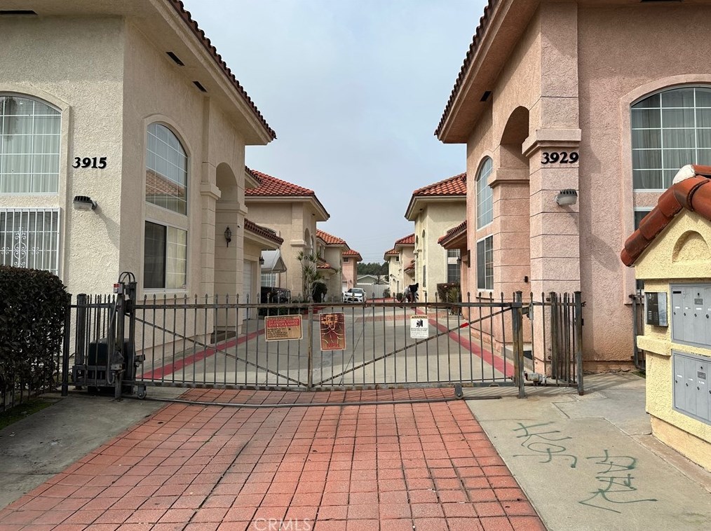3921 Cogswell Rd, El Monte, CA 91732
