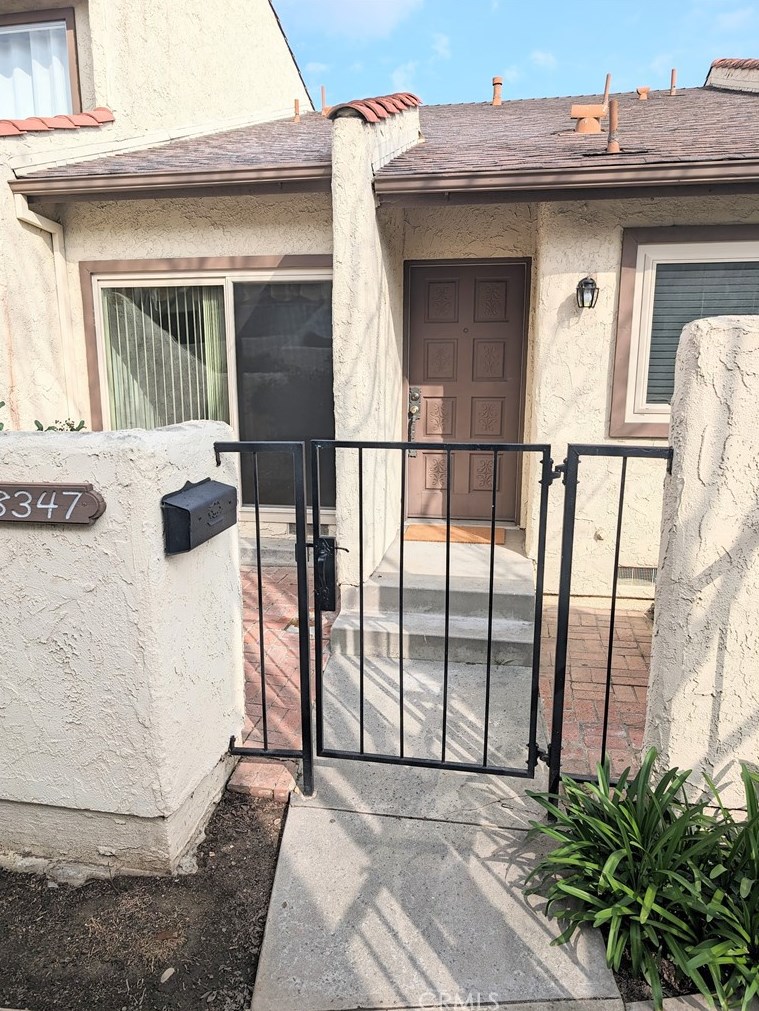 8347 Amber Rose Ln, Rosemead, CA 91770-4007