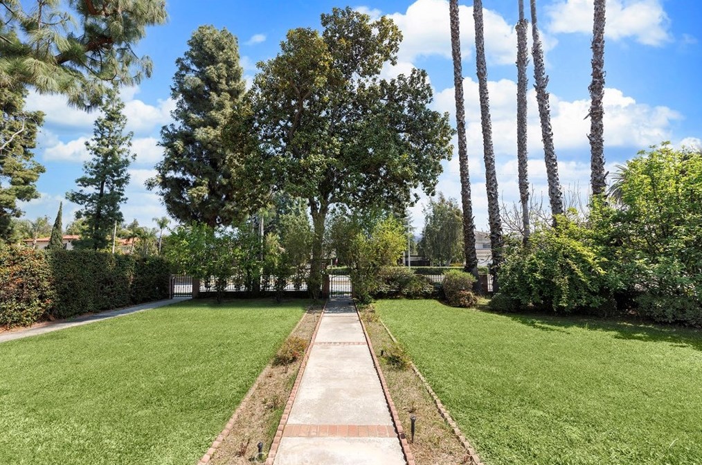 1715 S Santa Anita Ave, Arcadia, CA 91006