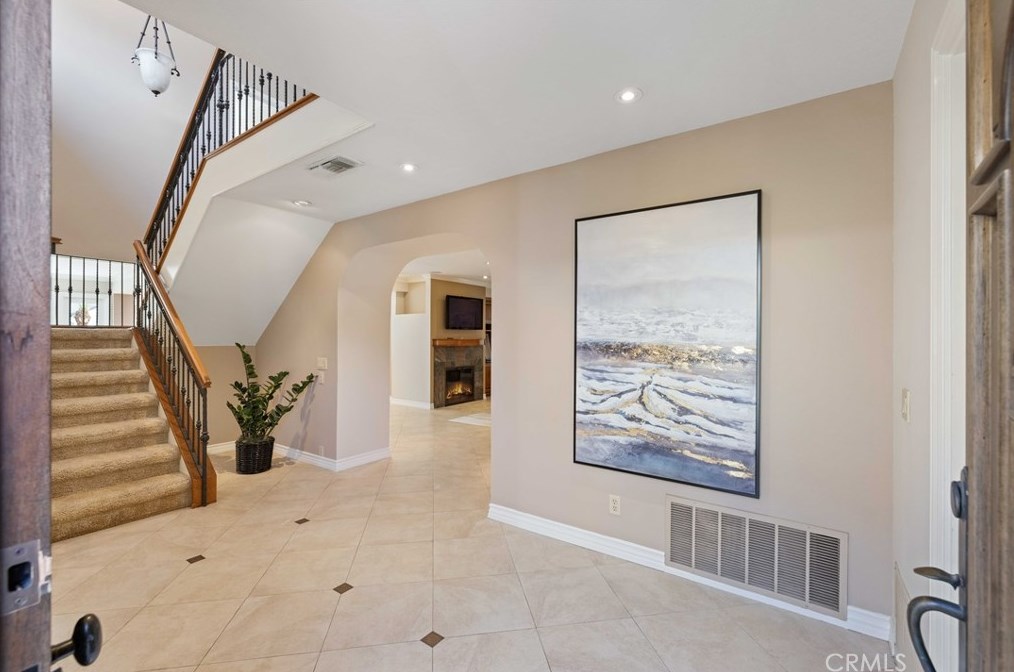 27 Recodo, Irvine CA  92620-1869 exterior