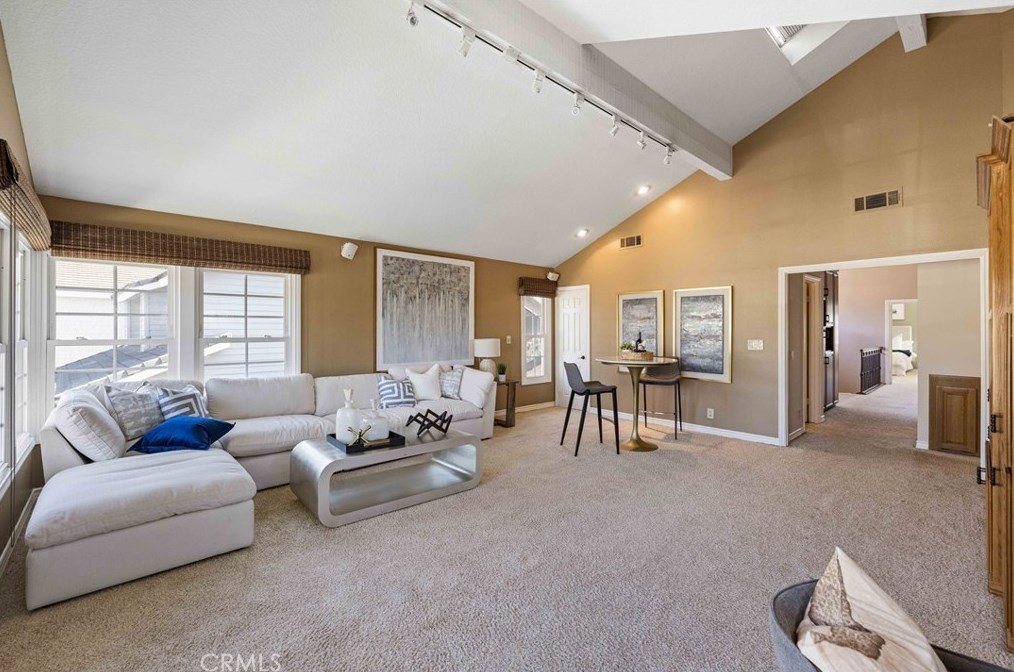 27 Recodo, Irvine CA  92620-1869 exterior