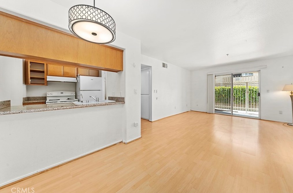 918 W Garvey Ave #115, Monterey Park, CA 91754