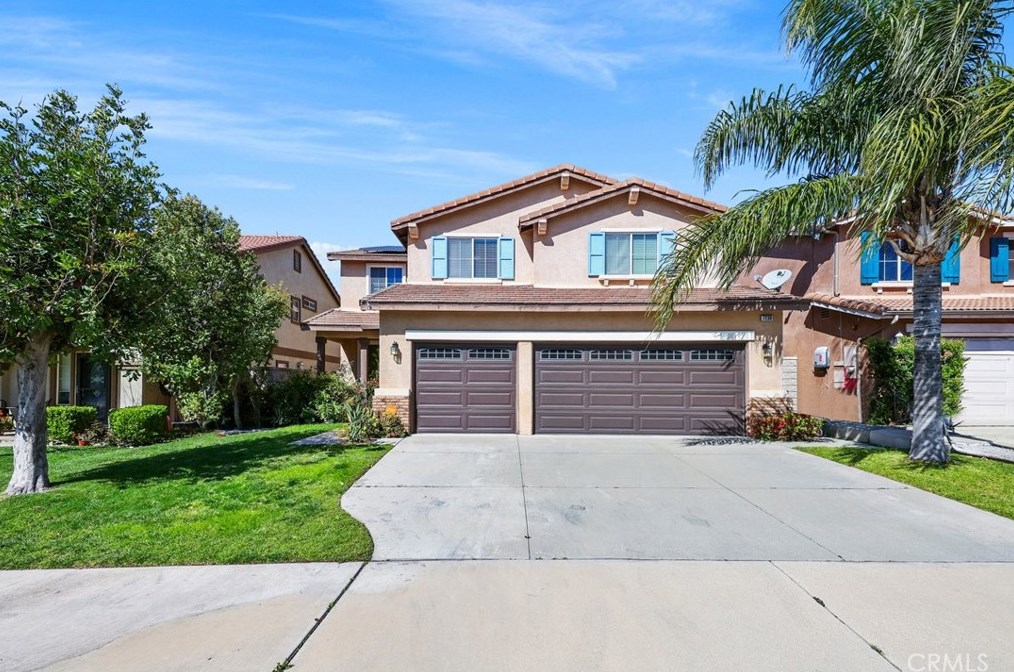 7230 Myrtle Pl, Fontana, CA 92336-5729