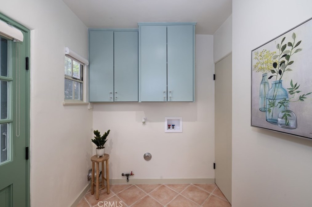 2574 Monterey Rd, Pasadena CA  91108-1644 exterior