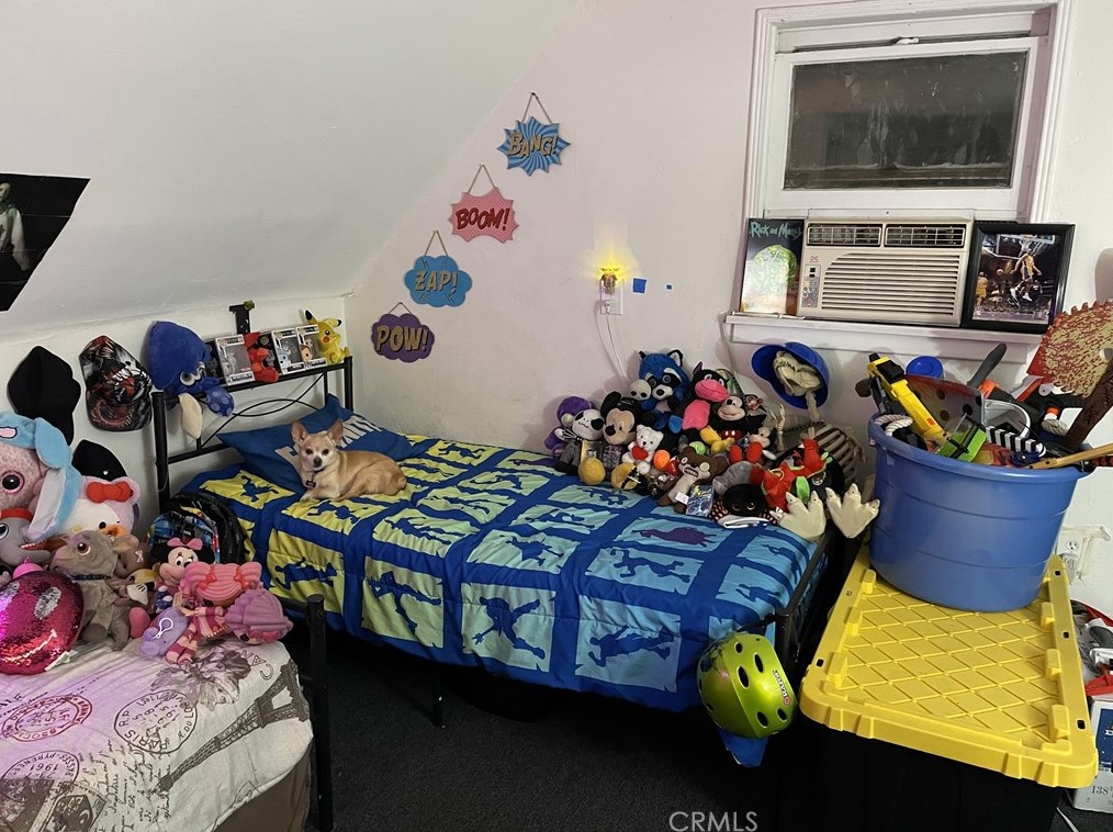 112 Kingsley Ave, Pomona CA  91767-5005 exterior