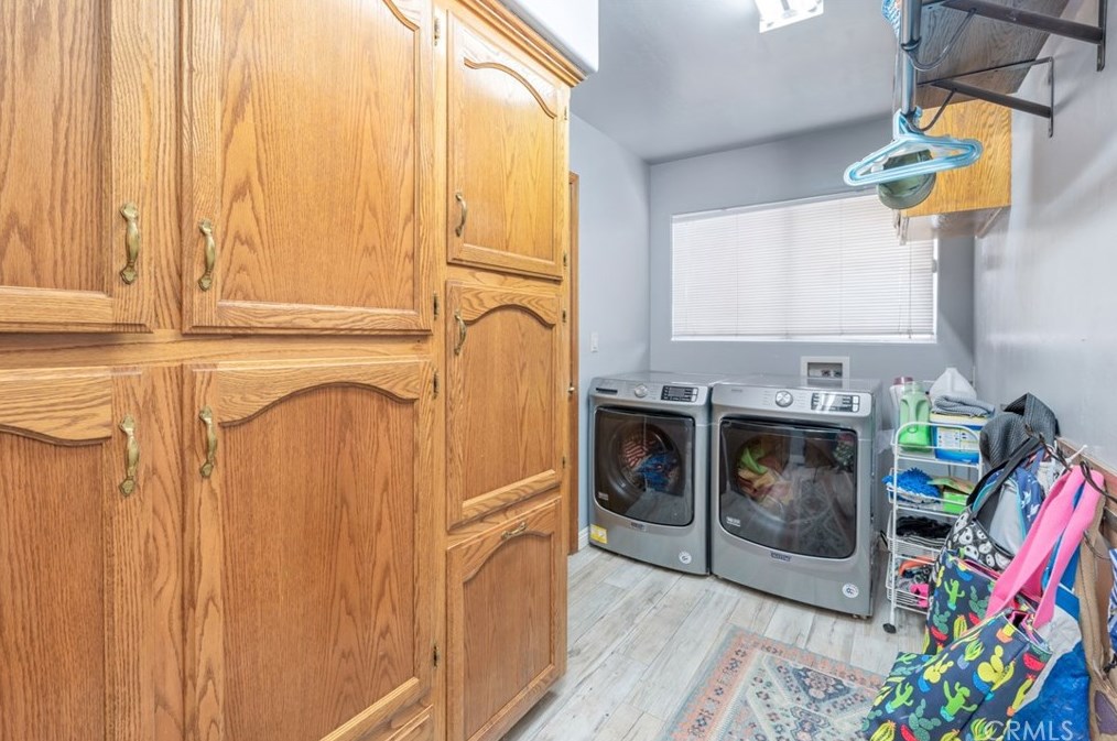 9110 Oak Hills Ave, Bakersfield CA  93312-5021 exterior