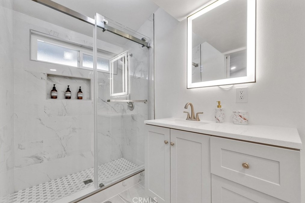 2526 Santa Ysabel Ave, Fullerton CA  92831-4428 exterior