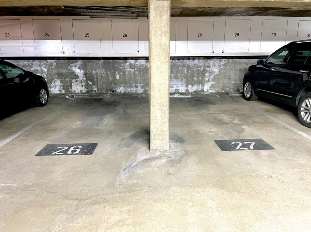 211 Wilson Ave, Pasadena CA  91106-3206 exterior