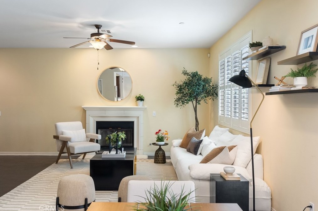 335 Genoa St #l, Monrovia, CA 91016